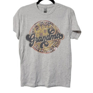 Gildan Leopard Sunflower Grandma Shirt Small